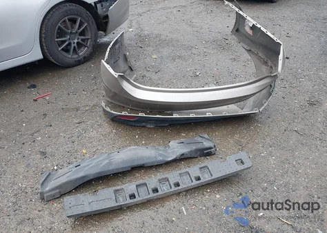 2022 Chevrolet Malibu Fwd Lt из США, поврежденный, VIN 1G1ZD5ST8NF136681